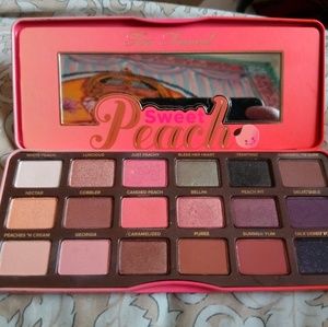 Too Faced Sweet Peach Palette